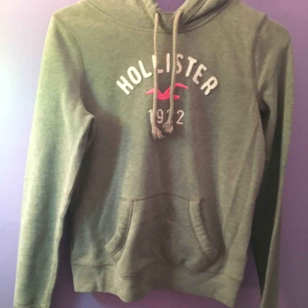 Gray Hollister hoodie